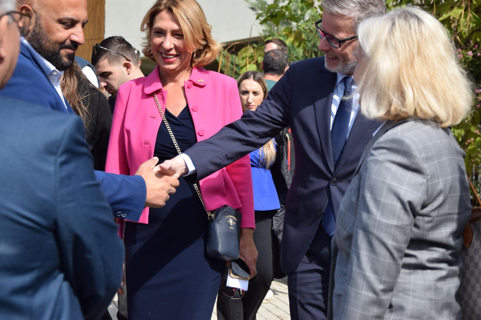 ЈОУДГ 8 Април - фотографија 15